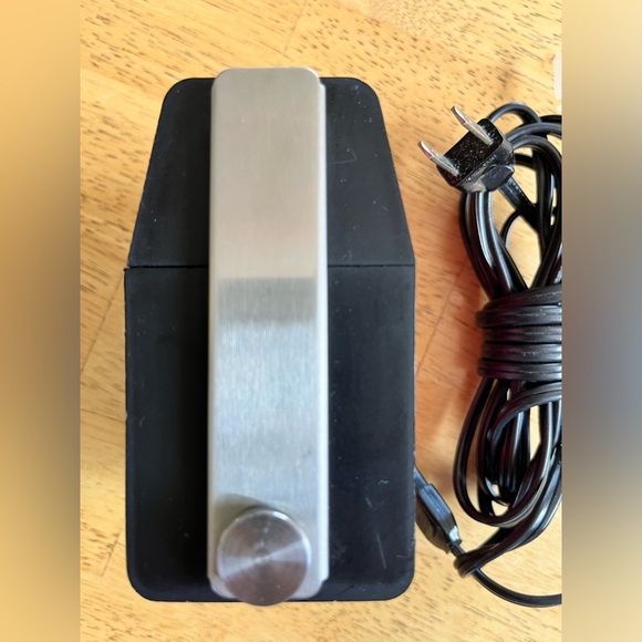 Vintage Lightolier Model 1073 “Automotive” Collapsible Lamp Red&Black Working! - Picture 7 of 10